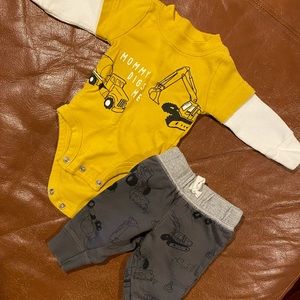 Newborn outfit